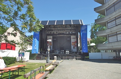 Bühne